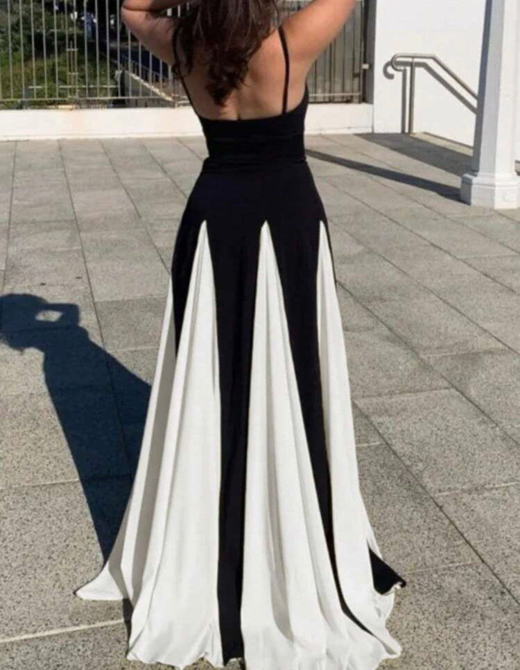 Élégance Contrastée – Robe Longue dos nu encolure cœur Ella&No