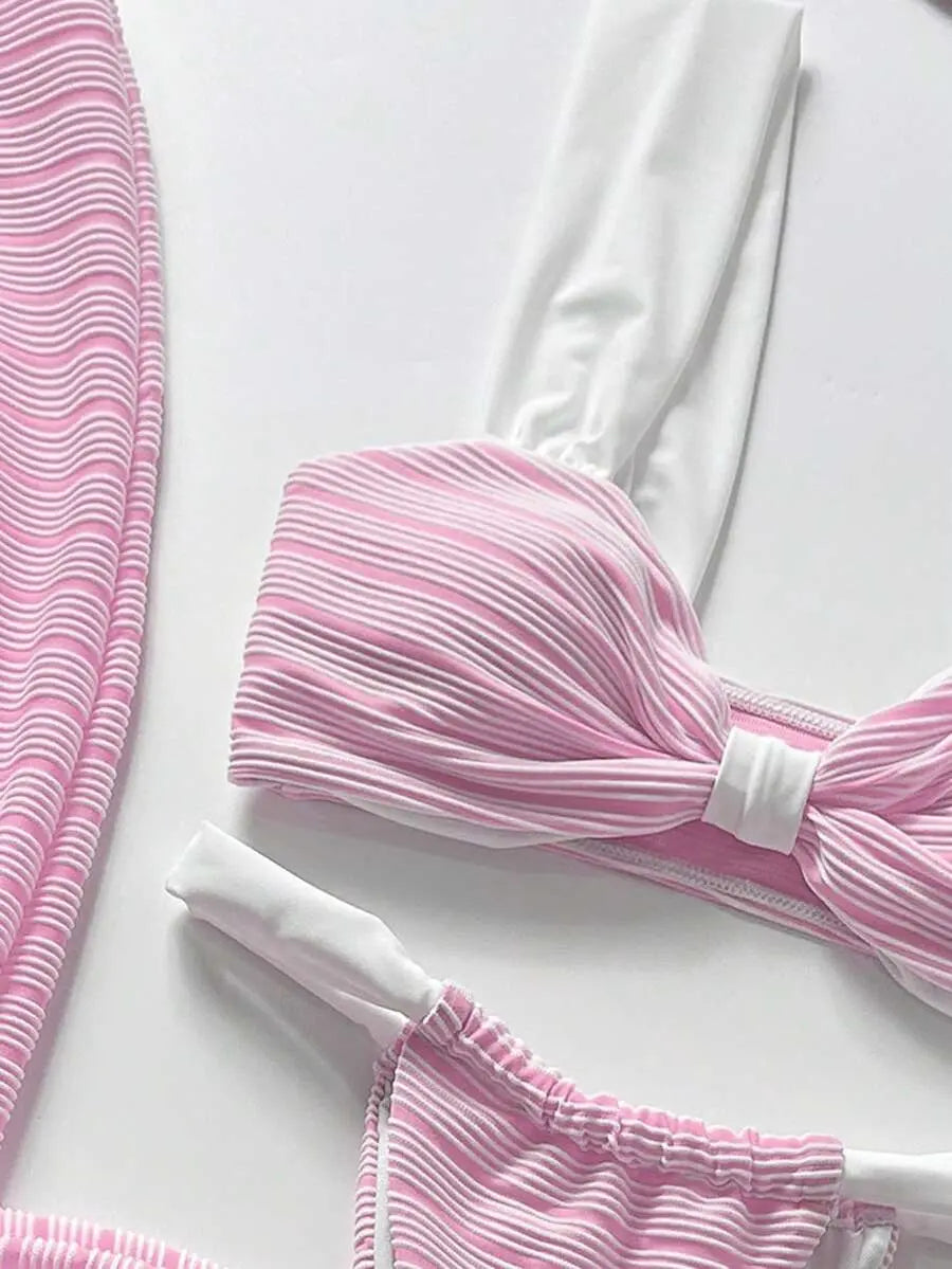 Bow Riviera – Ensemble 3 Pièces Bikini Bandeau Nœud & Jupe Maxi Rayée Texturée Ella&No