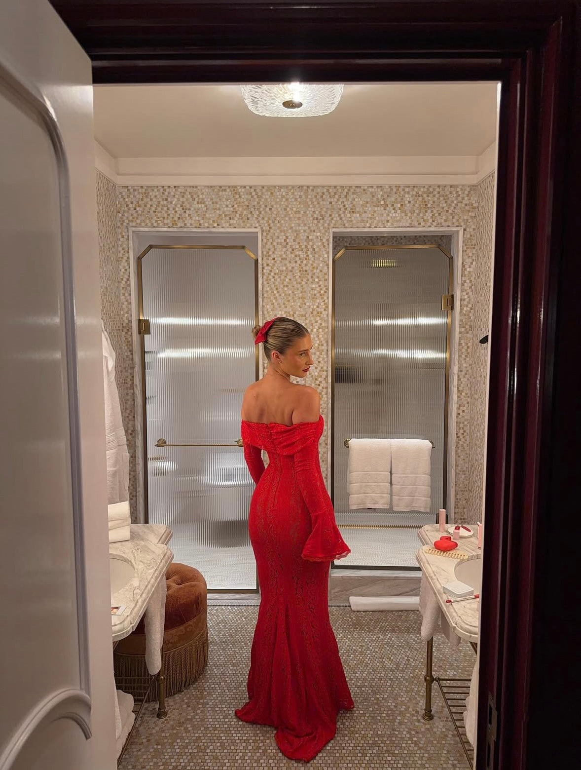 Carmen – Robe Longue en Dentelle à Épaules Dénudées