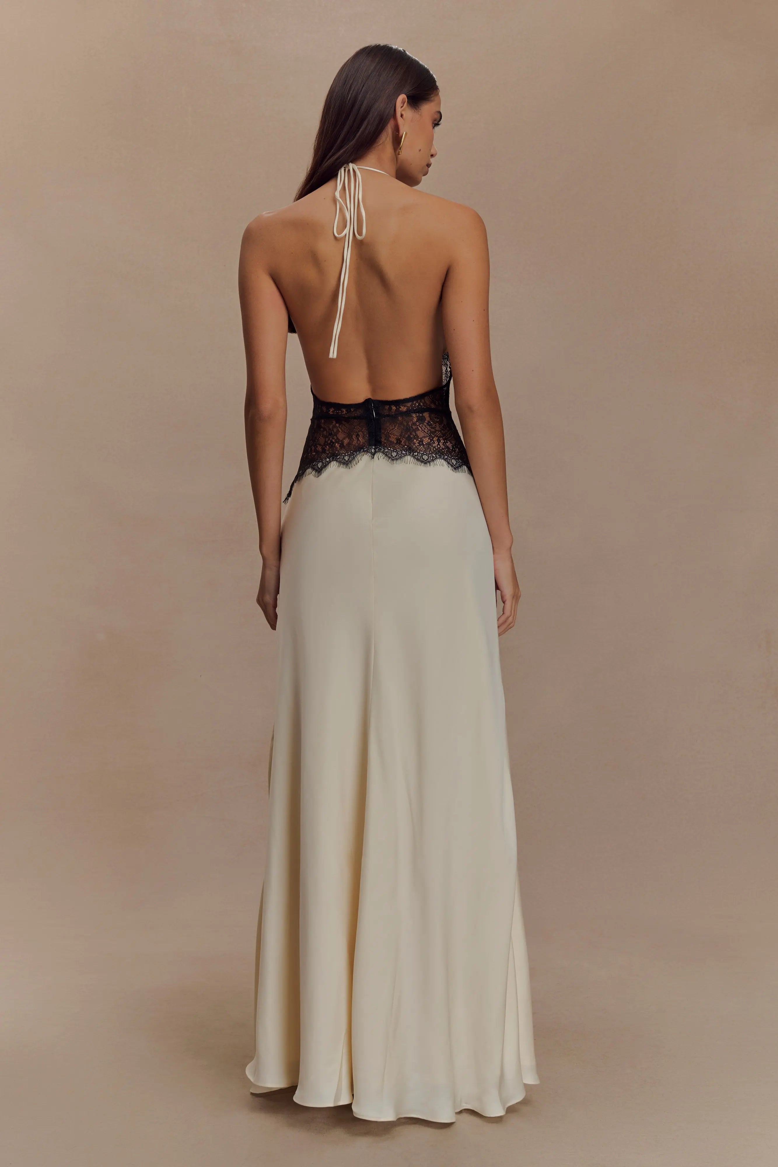 Robe Ella&No