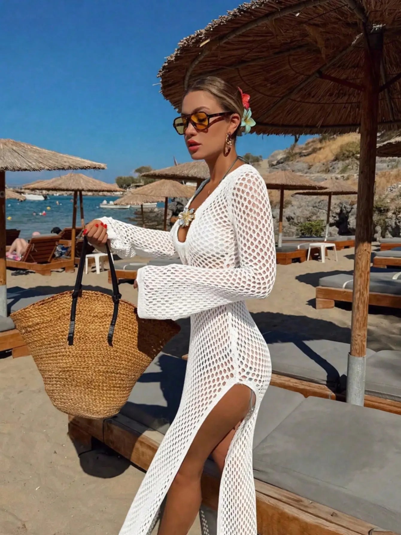 Mykonos Dream – Robe Maxi Crochet Filet Col V Manches Longues Fente Ella&No