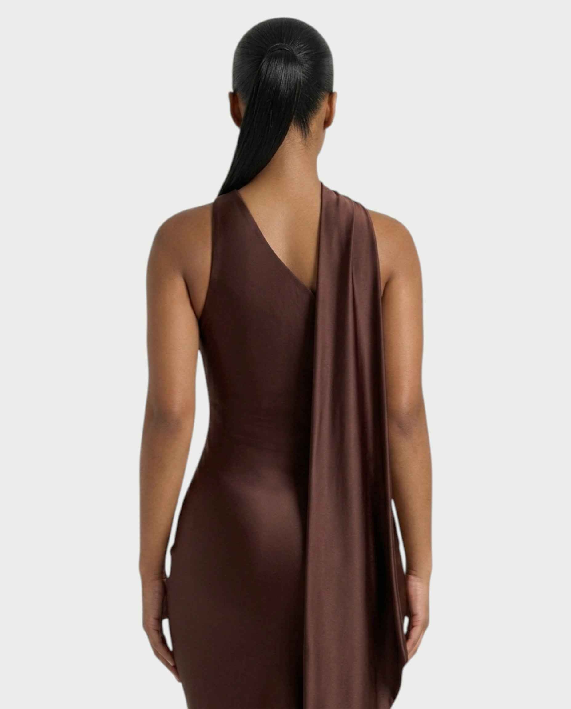 Robe midi satin Silla écharpe