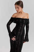 Élégance et Séduction - Robe blanche en dentelle à manches longues et épaules dénudées Ella&No