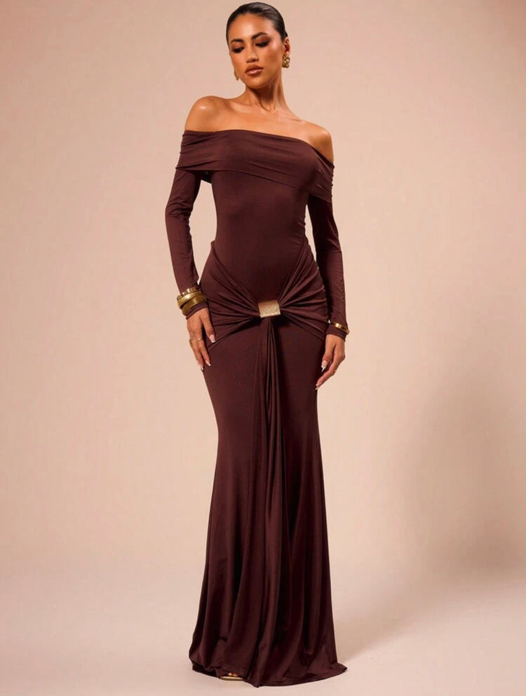 Élégance Romantique – Robe de soirée longue épaules dénudées - Ella&No  